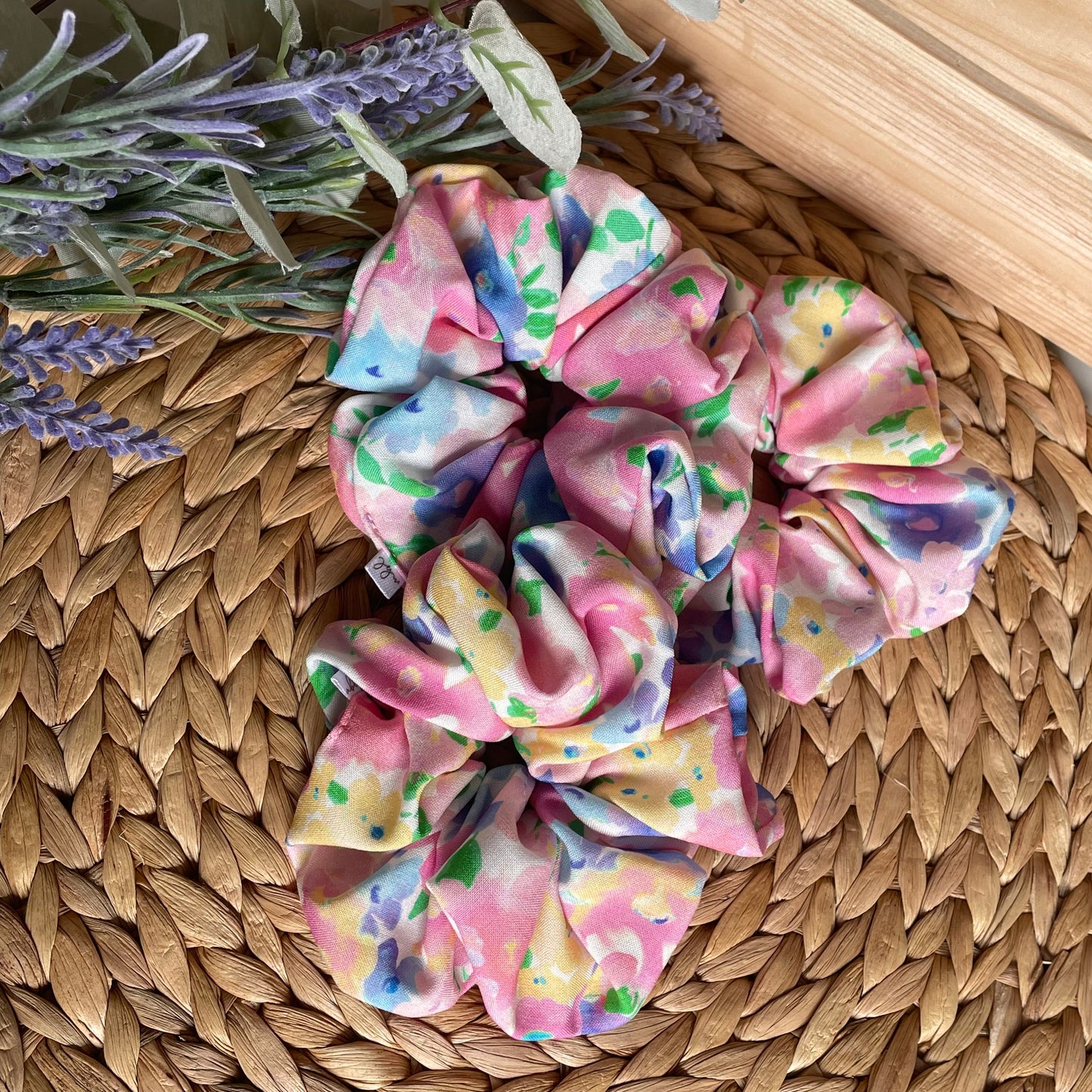 Scrunchies - store blomster - L